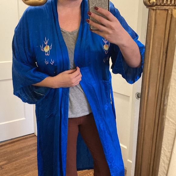 Vintage Chinese silk robe - Picture 6 of 9